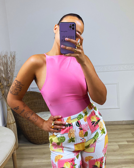 Top Shaina